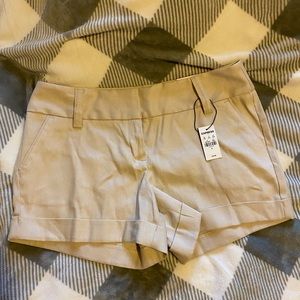 express shorts NWT